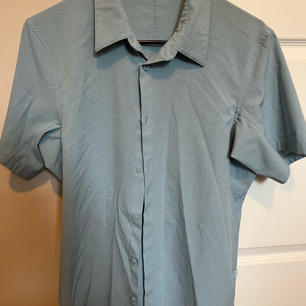 lululemon athletica Light Blue Casual Button Down Shirt